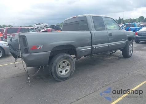 2000 Chevrolet Silverado 1500 Ls from USA, damaged, VIN 1GCEK19T0YE179352